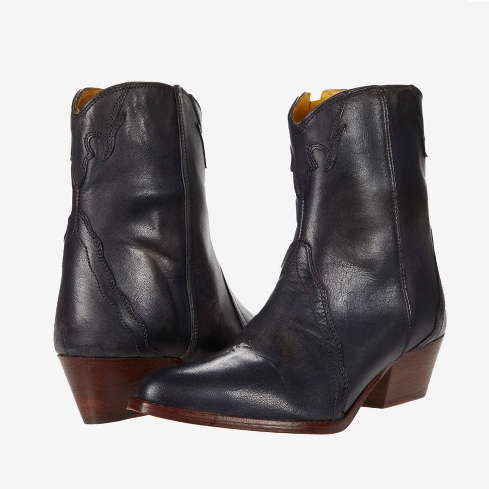 Free people new frontier carbon booties
